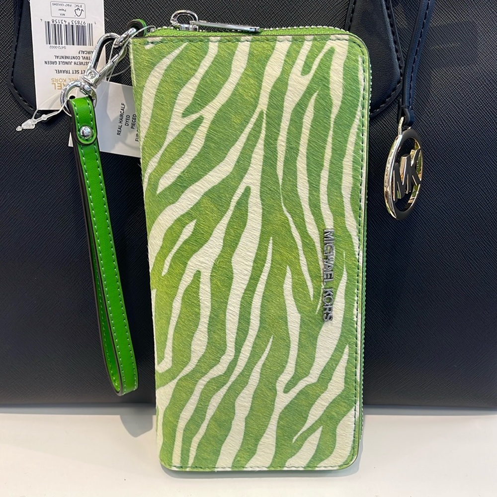 MICHAEL KORS Large Continental Wristlet Phone Case Wallet Exotic Print Hair Calf - Picture 11 of 16